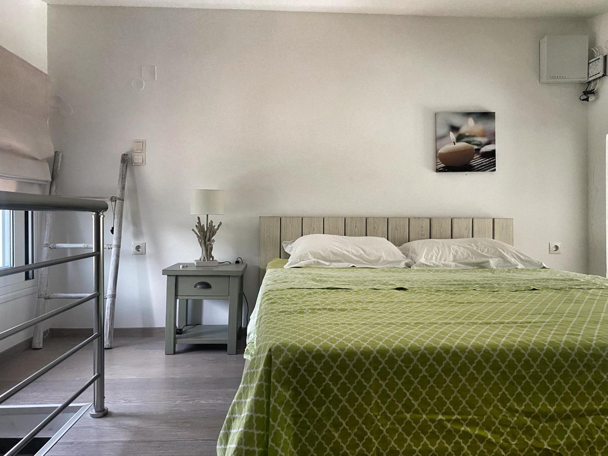 Rododafni Loft Gialtra Exteriér fotografie